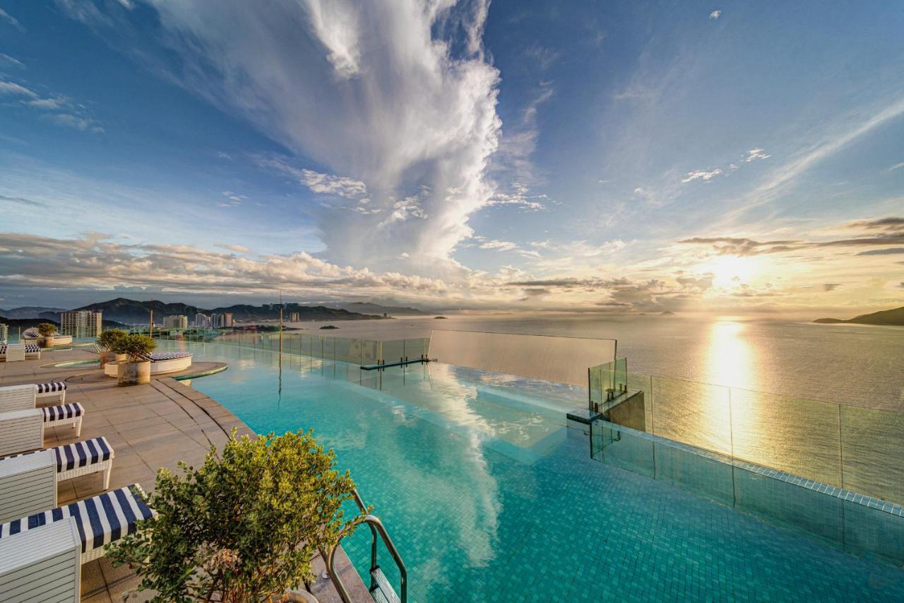 Az Five Stars Ocean View Apartment На Транг Екстериор снимка