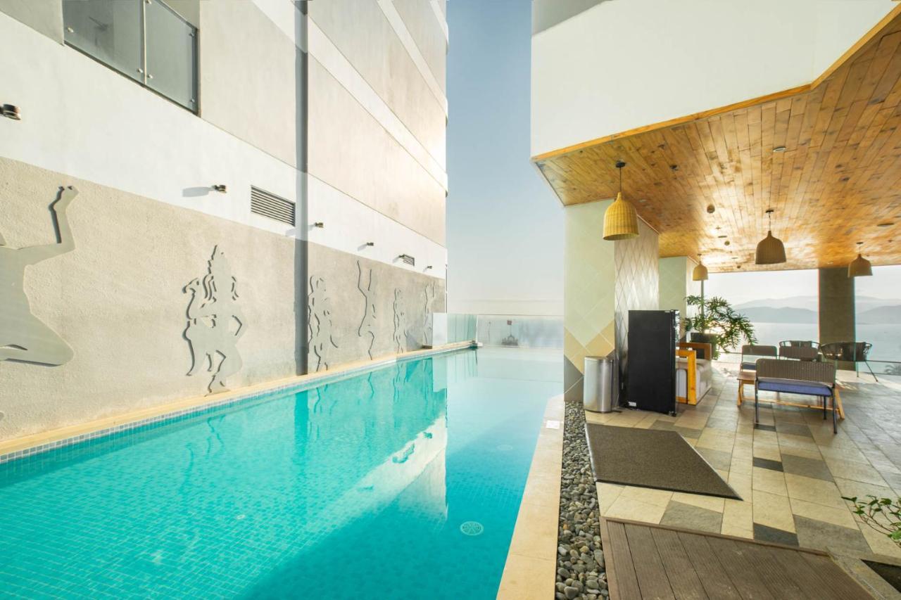 Az Five Stars Ocean View Apartment На Транг Екстериор снимка